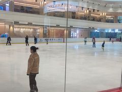-陈露国际冰上中心(天津嘉里汇店)