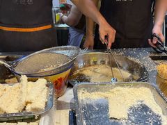 -大学城商业街美食城