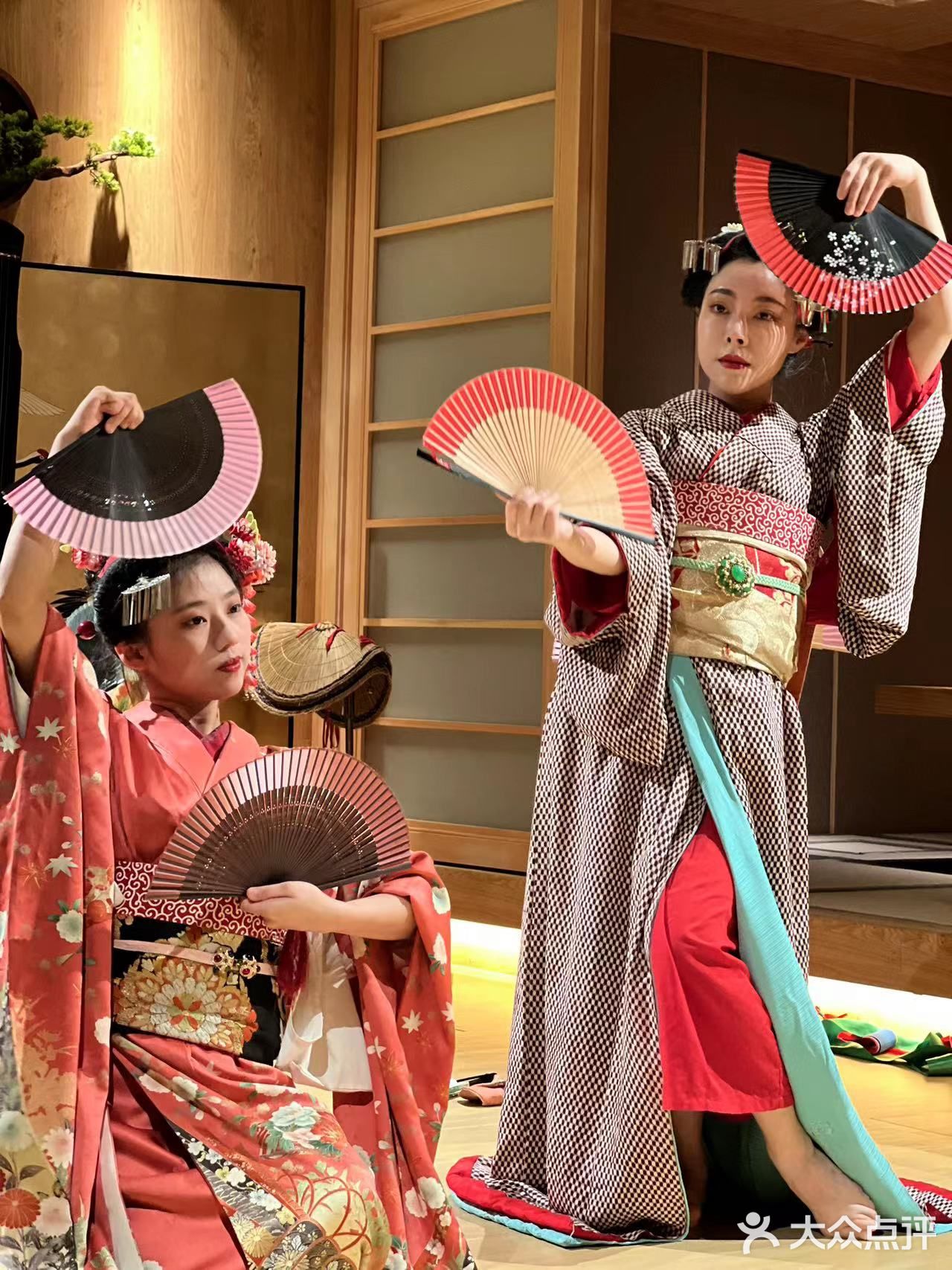 沉浸式体验艺伎表演的怀石日料🎭 