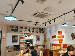 -柳州肥姨妈大骨螺蛳粉(沙河店)