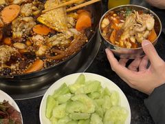 -鸿顺老铁锅美蛙鱼府(解放碑店)