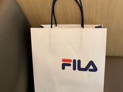 -fila(日月光中心广场店)
