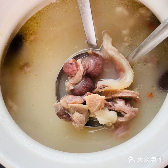 清真吊三锅(龙山大道店)
