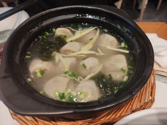 蟹粉小馄饨-馋三尺蟹粉小笼(人民广场店)