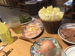 -洱火云南酸菜牛肉火锅(石景山当代商城店)