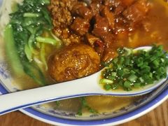 -辣肉面大王(天平路店)