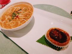 一口鲍鱼酥-三号黄浦会Canton Table