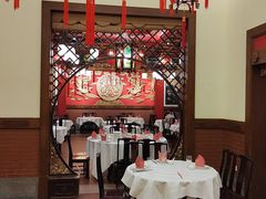 -梅龙镇酒家(南京西路总店)