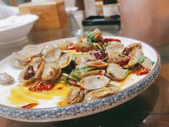 -东来菜馆•手抓海鲜家常菜•海鲜锅贴(鸽子窝店)