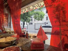 -周小明火锅(黑金冠社区店)