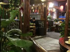 -唇辣号重庆老火锅(石担路店)