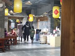 大堂-艳阳天民俗村(公园路店)