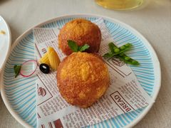 -芳华茶餐厅