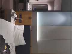 -汉庭优佳酒店(深圳宝安万达广场店)