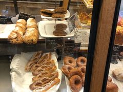 -汉柏麦香德国面包房(海信店)