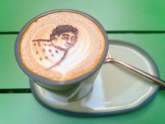 -潮一不贰·法式甜品·生日蛋糕·西式简餐(外滩店)