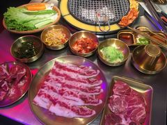 -釜山火炉·海鲜烤肉(紫藤路店)