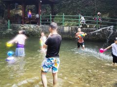 -大围山峡谷漂流