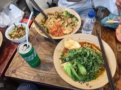 -方铲铲·成都板凳面(滨江银泰店)