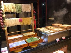 自助取餐区-佛山皇冠假日酒店-西餐厅