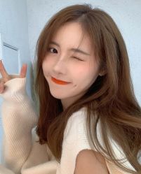 -东方美妍小鹏造型