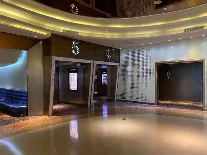 百美汇影城(嘉里中心店)-"电影不错.电影院也不错.环境干净舒适.