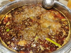 -肖肖酸萝卜鱼火锅(总店)