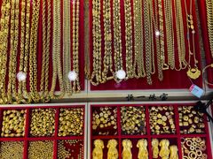 -恒一珠宝·回收黄金钻石奢侈品(灵岩南路店)