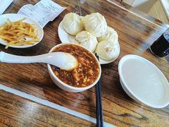 -牛街洪记小吃店(牛街店)