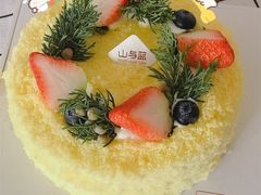 -山与蓝·轻糖鲜果蛋糕(勒泰店)