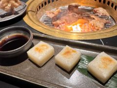 -山川小町·极番烧肉(新地假日广场店)
