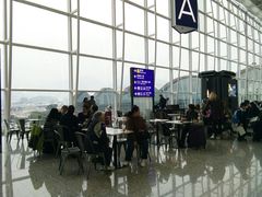 -星巴克(香港国际机场44号闸店)