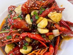 -捌贰虾蟹·江湖菜馆(江汉路店)