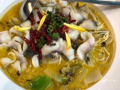 -吕氏疙瘩汤·海鲜新鲁菜(凯德mall新都心店)