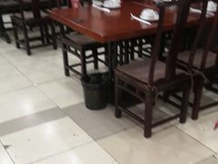 -湖南人家湘菜馆(镇江路店)