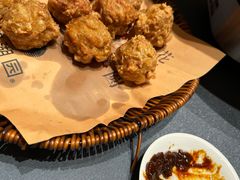 -双湖园·地标武汉菜(黄鹤楼解放路店)