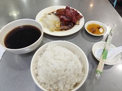 -华香鹅快餐店