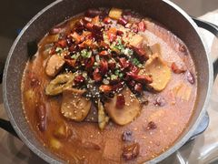 -辣尚瘾·烤鱼·新川菜(交大直营店)