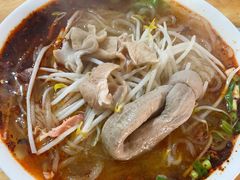 -真心九龙王锅魁冒节子肥肠粉
