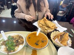 -方中山胡辣汤(顺河路店)