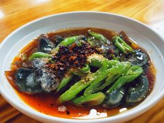 青椒皮蛋-胖胖板凳面