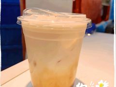 生椰巧克力拿铁-便利蜂(西城区远见名苑10号楼店)