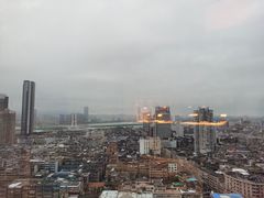 -东方豪景花园酒店·怡景旋转餐厅