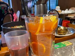好大杯冻柠茶-禄婶鸡煲·打边炉