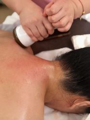 -阅年轻·AI家庭健康体质调理