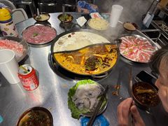 -鹿鸣山草本茶香火锅(园西路店)