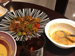 冬阴功汤-食肆&Fourteen(武林夜市店)