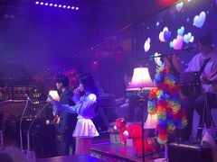 -喜鹊音乐酒馆(西街店)