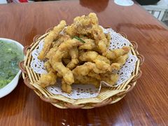 -胡子饮食店