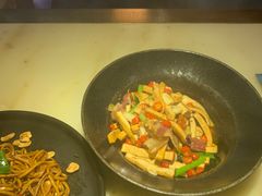 -佬麻雀·新湘菜(珠海金发购物中心店)